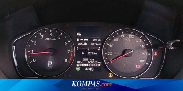 Kenali Penyebab RPM Mobil Matik Naik Turun