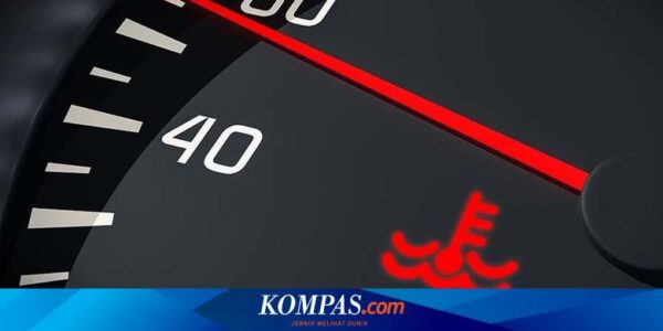 Lakukan Hal Ini Saat Mobil Mengalami Overheat