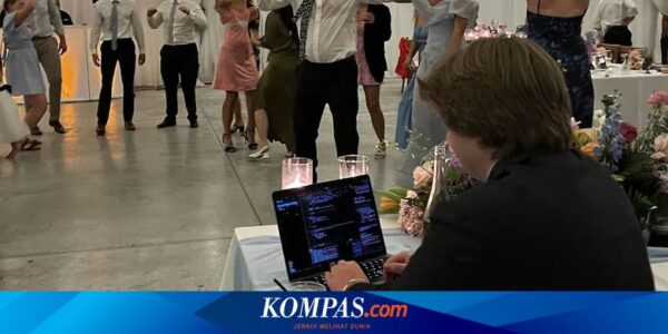 Saking Sibuknya, Pendiri Startup Ini Harus Membuka Laptop Lalu Bekerja di Pesta Pernikahannya Sendiri