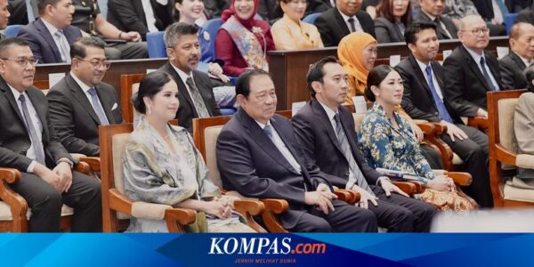 Tak Hanya Melukis dan Bermusik, SBY Juga Menyiapkan Novel