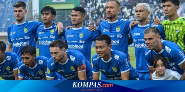 Tantangan Persib Jaga Konsistensi Performa di Tengah Badai Masalah