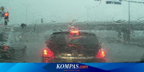 Tips Menghindari Kecelakaan di Jalan Tol Saat Musim Hujan